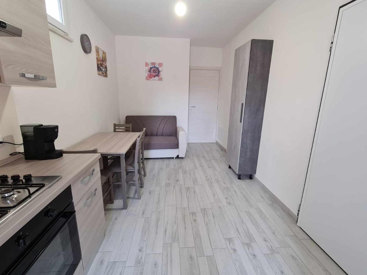 Civico 14 Apartment 01 Монсеррато Экстерьер фото
